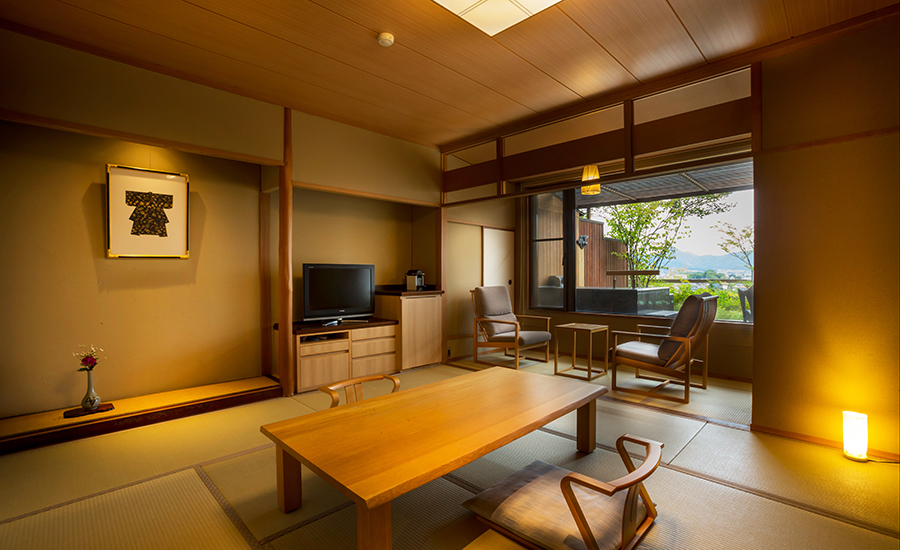 Japanese-Western Room with open-air bath