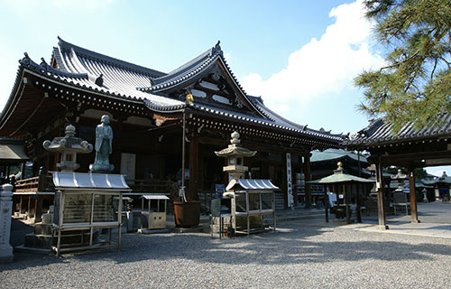 image:Zentsuji Temple